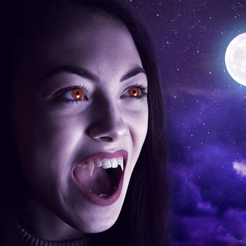 π Retractable Vampire Fangs