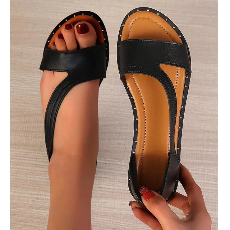(Big Sale💥)Fish-mouth Rivet Open Toe Flat Sandals(Buy 2 Get 15% off✔️)