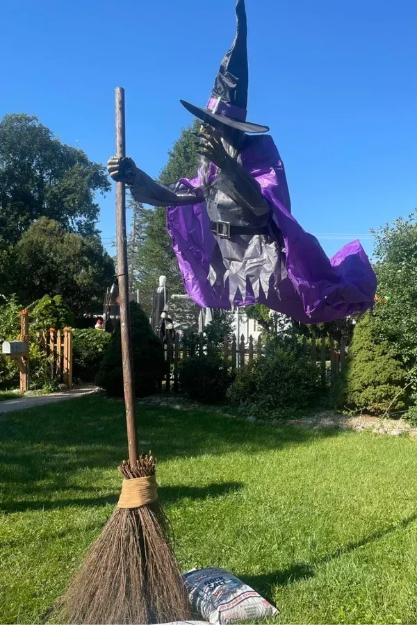 🎃 Halloween Early Bird Sale 50% OFF---Halloween Props Garden Flying Witch