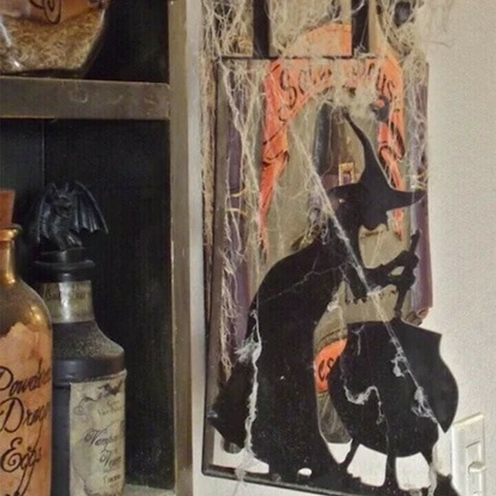 Leaky Cauldron Metal Sign
