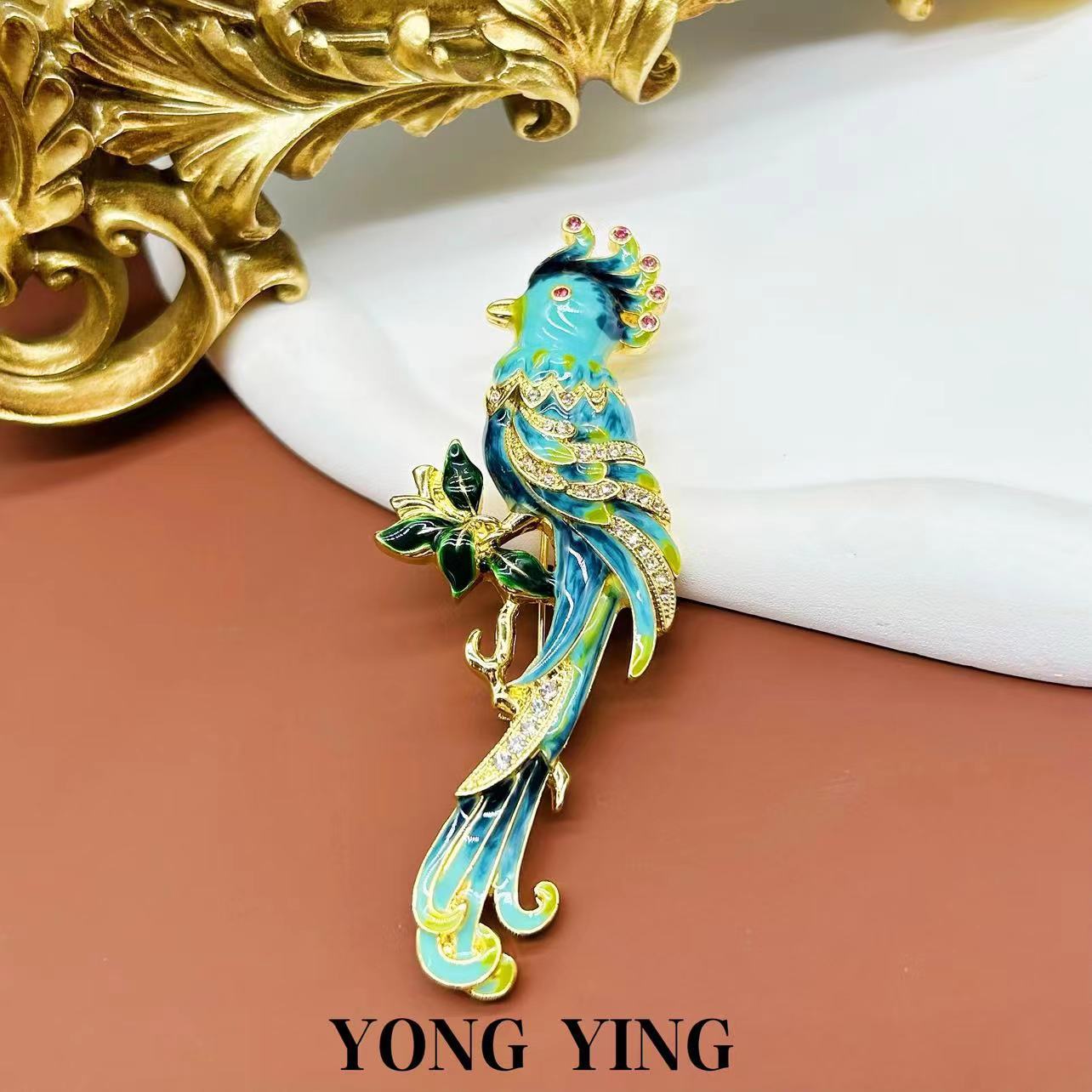 Gold-plated enamel parrot brooch