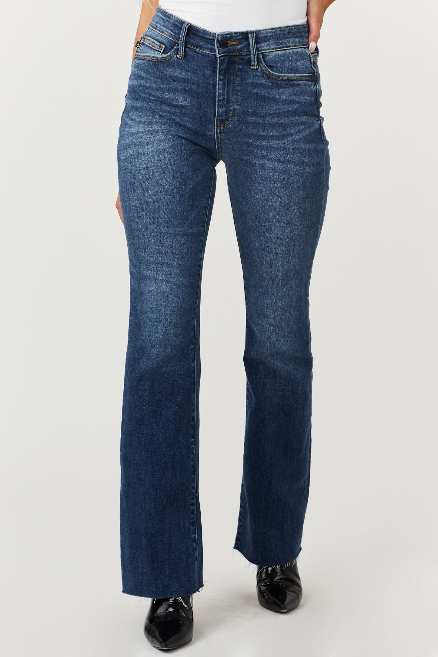 Versatile classic Judy Blue Mid-Rise Tummy Tuck Bootcut Jeans