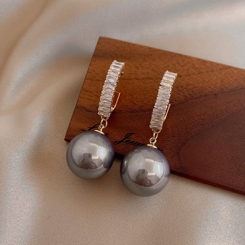 Olivia Pearl Drop Earrings